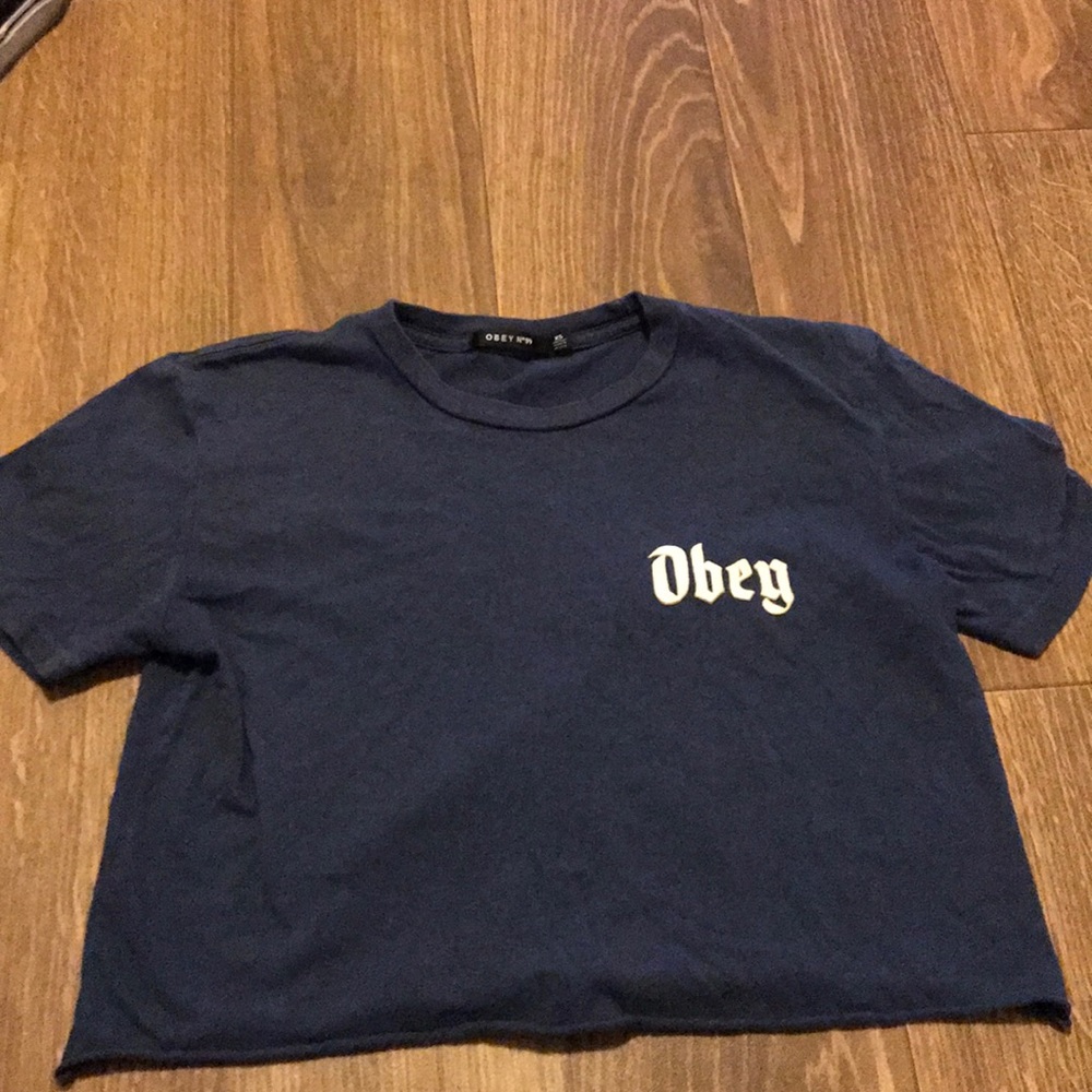OBEY CROP TOP